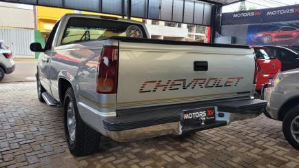 Chevrolet Silverado Pick Up Conquest 4.2