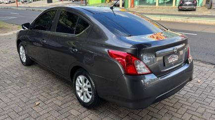 Nissan Versa 1.6 16V SL