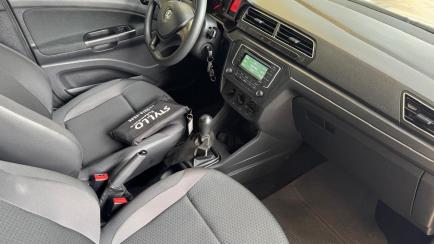 Volkswagen Voyage 1.0