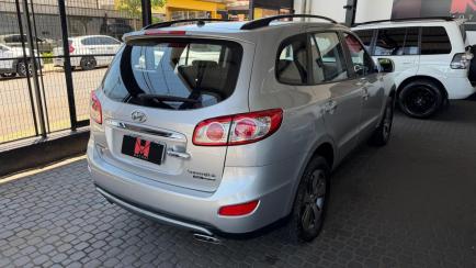 Hyundai Santa Fe GLS 3.5 V6 4x4 5L (aut)