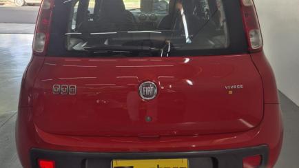 Fiat Uno Vivace 1.0 8V (Flex) 4p