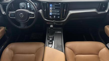 Volvo XC60 2.0 T5 Momentum AWD