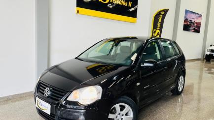 Volkswagen Polo Hatch. Sportline 1.6 8V (Flex)