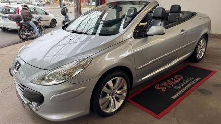 Peugeot 307 CC 2.0 16V (aut)