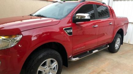 comprar Ford Ranger (Cabine Dupla) 4x4 3.2 auto center 6 em todo o