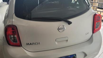 Nissan March 1.0 12V SV (Flex)