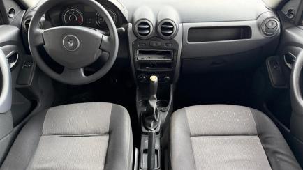 Renault Logan Expression 1.6 8V Hi-Torque (flex)
