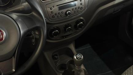Fiat Grand Siena Essence 1.6 16V (Flex)