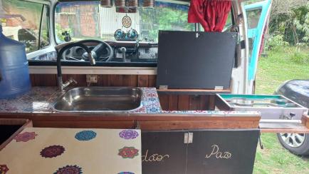 Volkswagen Kombi Furgão 1.6