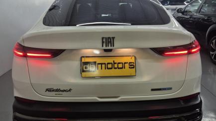 Fiat Fastback 1.0 Turbo 200 Hybrid Impetus cvt t200 mhev (Aut)