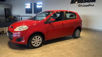 Fiat Palio Attractive 1.0 8V (Flex)