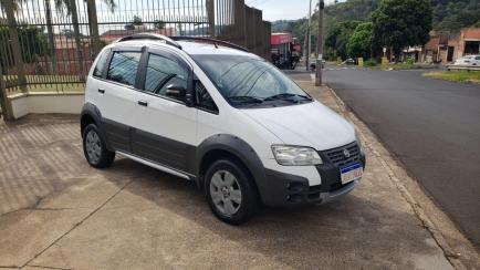 Fiat Idea Adventure 1.8 (Flex)