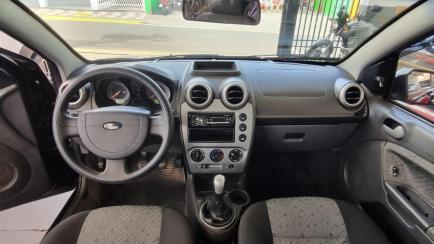 Ford Fiesta Hatch 1.6 (Flex)