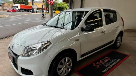 Renault Sandero Authentique 1.0 16V (Flex)