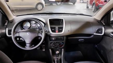 Peugeot 207 Sedan 207 Passion XR 1.4 8V (flex)