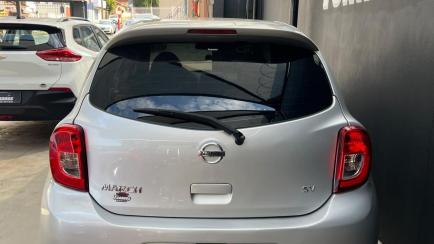Nissan March 1.0 12V SV (Flex)