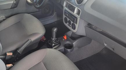 Volkswagen Saveiro 1.6 G4 (Flex)