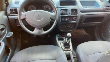 Renault Clio Authentique 1.0 16V (Flex) 2p