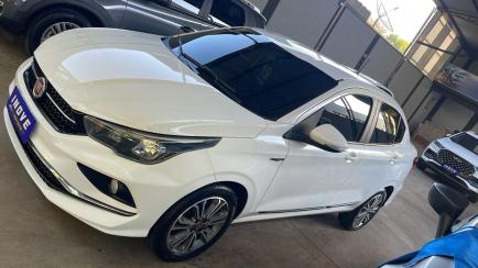 Fiat Cronos Precision 1.8 E.Torq (Flex)