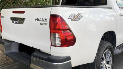 Toyota Hilux Cabine Dupla Hilux 2.8 TDI SRX CD 4x4 (Aut)