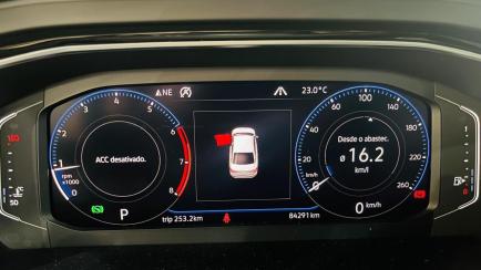 Volkswagen Jetta 1.4 250 TSI R-Line