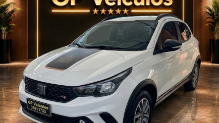 Fiat Argo 1.3 Trekking CVT (aut)
