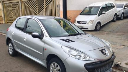 Peugeot 207 Hatch XR Sport 1.4 8V (flex)