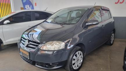 Volkswagen Fox Plus 1.0 8V (Flex)