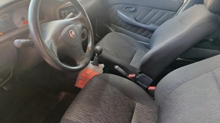 Fiat Palio Fire 1.0 8V (Flex) 4p