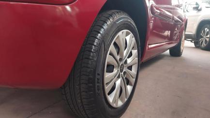 Citroën C3 GLX 1.4 8V (flex)