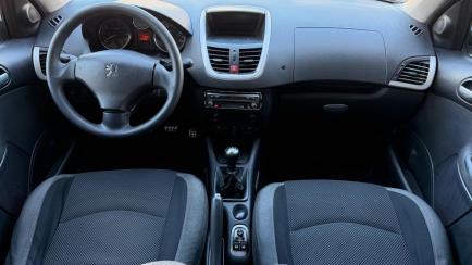 Peugeot 207 Sedan 207 Passion XS 1.6 16V (flex)