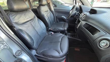 Citroën C3 GLX 1.4 8V (flex)