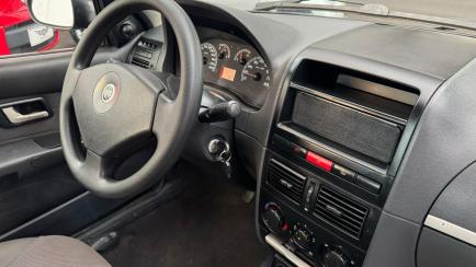Fiat Siena ELX 1.4 8V (Flex)