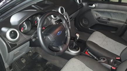 Ford Fiesta Hatch 1.6 (Flex)