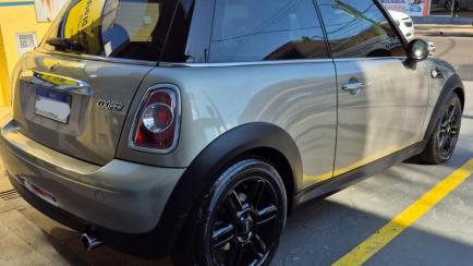 MINI Cooper Salt 1.6