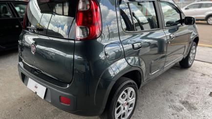 Fiat Uno Vivace 1.0 8V (Flex) 4p
