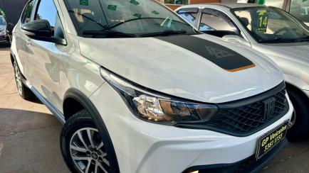 Fiat Argo 1.3 Trekking CVT (aut)