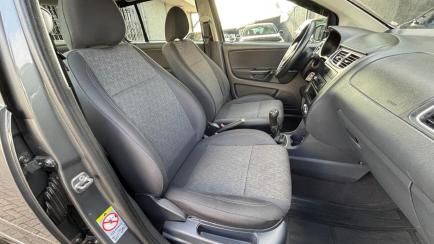 Volkswagen Fox 1.0 VHT (Flex) 4p