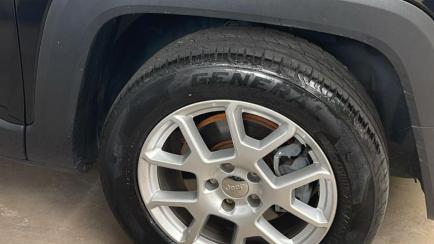 Jeep Renegade 1.8 Sport (Aut)