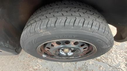 Volkswagen Gol Plus 1.0 (G4) (Flex)