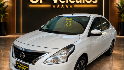 Nissan Versa 1.6 SV CVT (Flex)
