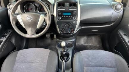 Nissan Versa 1.6 16V SL