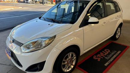 Ford Fiesta Hatch  SE Plus 1.6 RoCam (Flex)