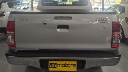 Toyota Hilux Cabine Dupla Hilux 3.0 TDI 4x4 CD SRV Top (Aut)