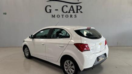 Chevrolet Onix 1.0 LT SPE/4
