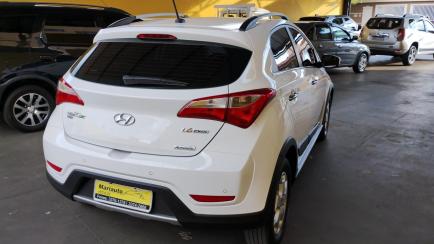Hyundai HB20X Premium 1.6 (Aut)