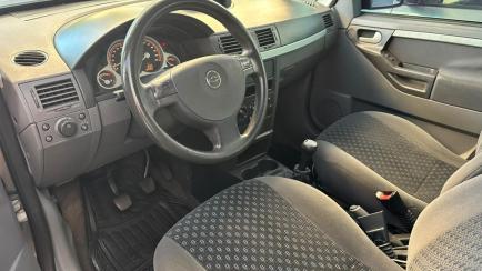 Chevrolet Meriva Premium 1.8 (Flex)