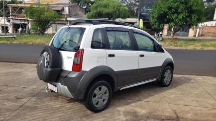 Fiat Idea Adventure 1.8 (Flex)