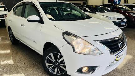 Nissan Versa 1.6 16V SL (Flex)