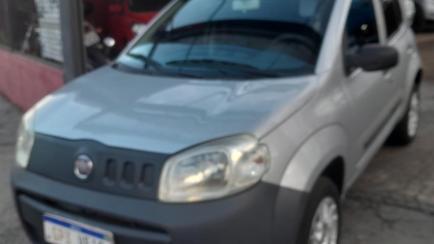 Fiat Uno Vivace 1.0 8V (Flex) 4p